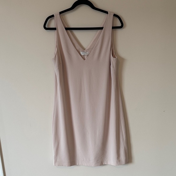 Babaton Dresses & Skirts - 45. Aritzia | Babaton | Brodie Dress | Lined Sleeveless V-Neck